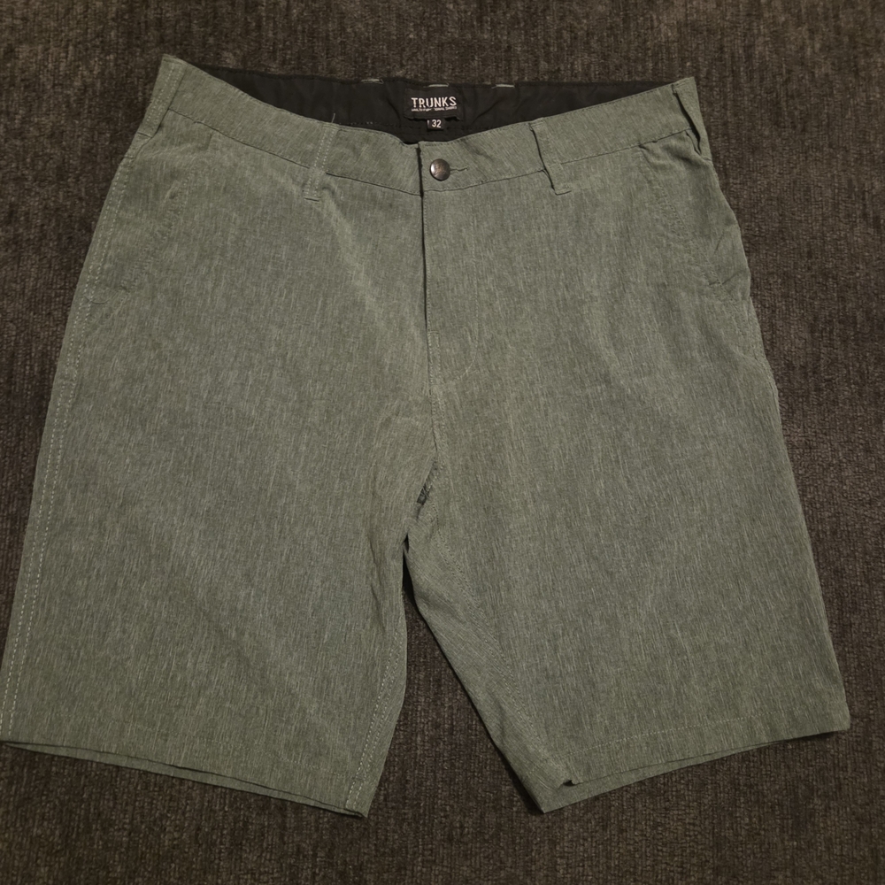 Trunks & Co. Men's Flat Front Olive Green Shorts